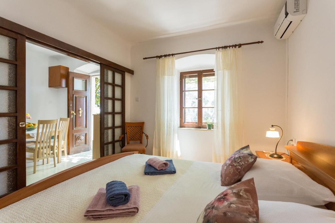Apartment Perovic دوبروفينك المظهر الخارجي الصورة