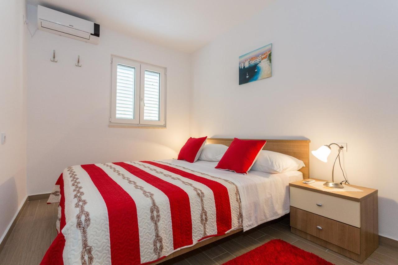 Apartment Perovic دوبروفينك المظهر الخارجي الصورة